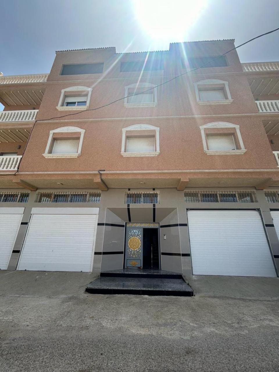 Appartement A Houma, Proche Port Tanger Med Dalia Екстер'єр фото