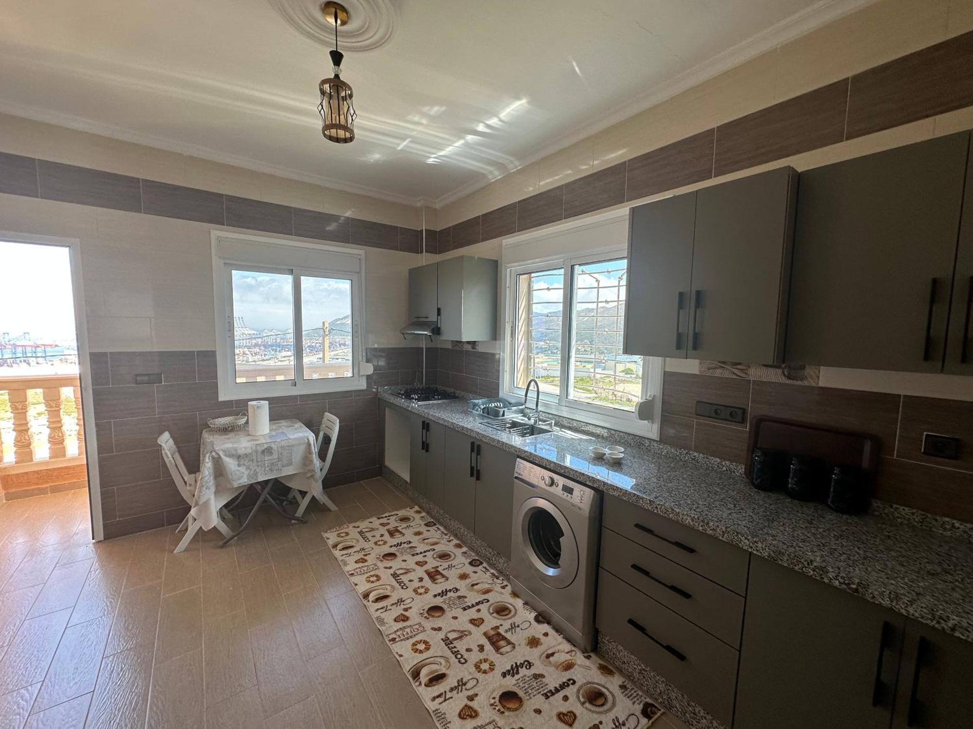 Appartement A Houma, Proche Port Tanger Med Dalia Екстер'єр фото