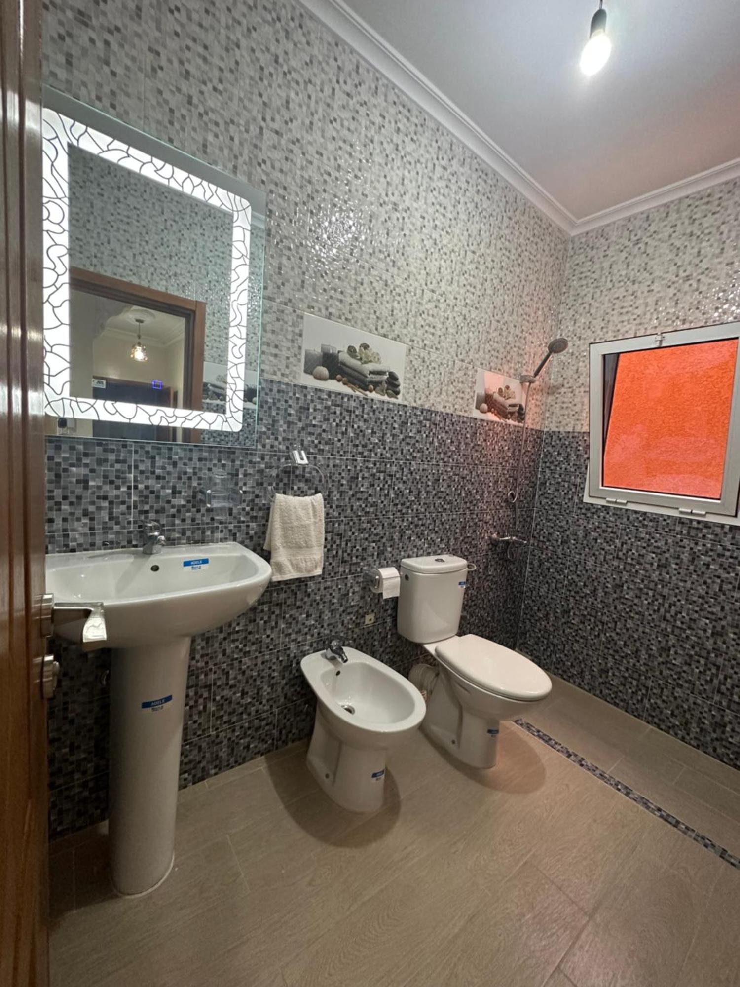Appartement A Houma, Proche Port Tanger Med Dalia Екстер'єр фото